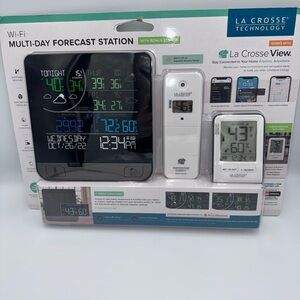 La Crosse Technology C74443 Multi Day Forecast Station Smart Home Phone App WiF